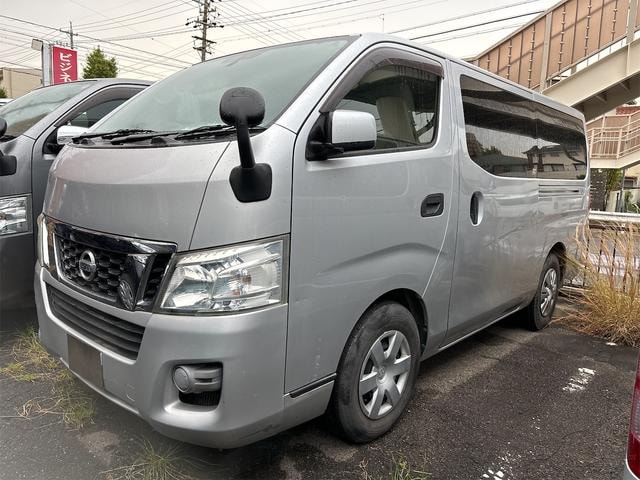 Nissan NV350CARAVAN VAN 2016 — фото автомобиля