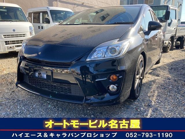Toyota PRIUS 2014 — фото автомобиля 1