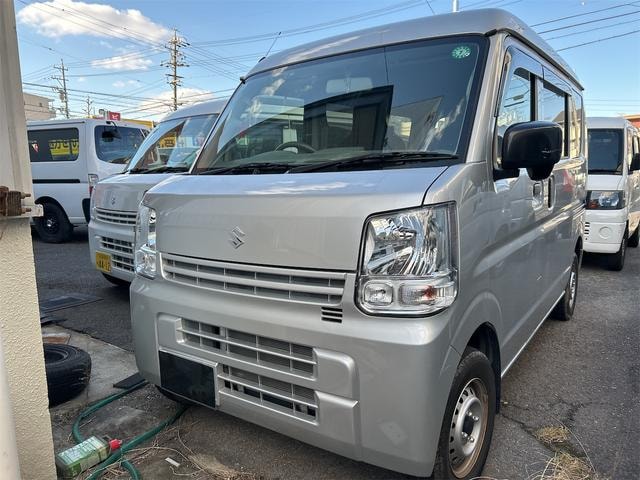 Nissan NV100CLIPPER VAN 2022 — фото автомобиля 1