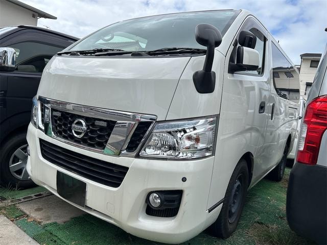 Nissan NV350CARAVAN VAN 2016 — фото автомобиля