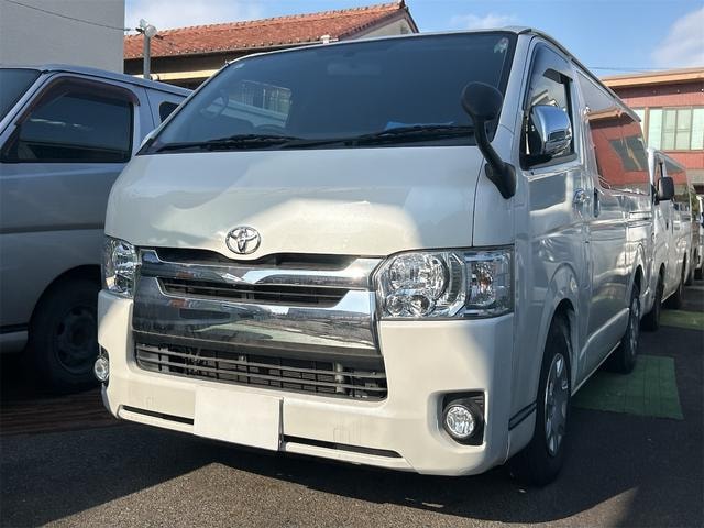 Toyota HIACE VAN 2015 — фото автомобиля