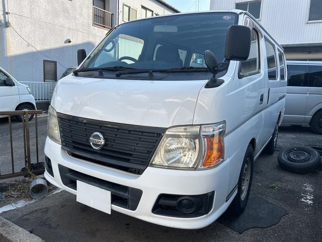 Nissan CARAVAN 2012 — фото автомобиля 1