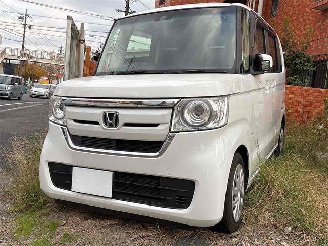 Honda N-BOX  — фото автомобиля 1