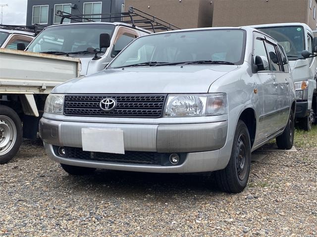 Toyota PROBOX WAGON 2011 — фото автомобиля 1
