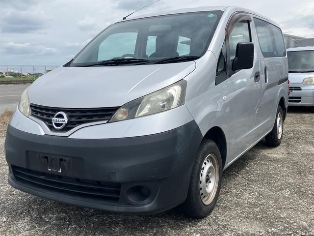 Nissan NV200 VANETTE VAN 2015 — фото автомобиля