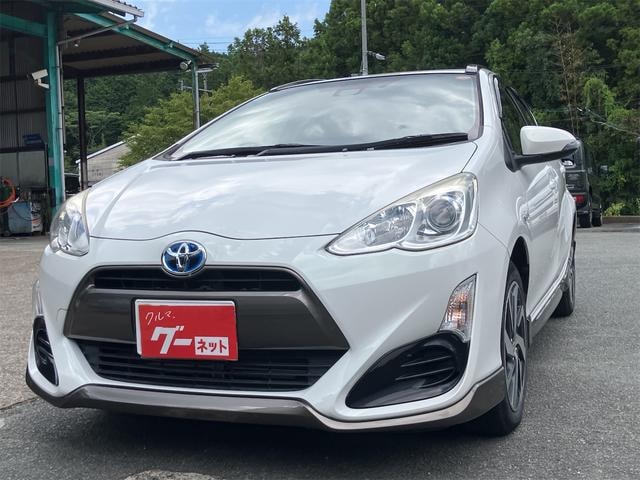 Toyota AQUA 2015 — фото автомобиля 1