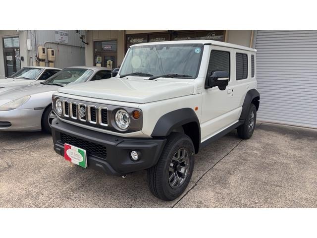 Suzuki JIMNY NOMADE 2026 — фото автомобиля 1