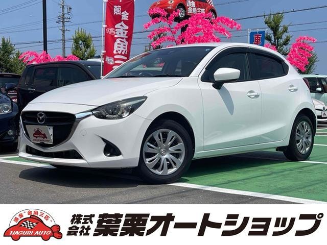 Mazda DEMIO 2015 — фото автомобиля 1