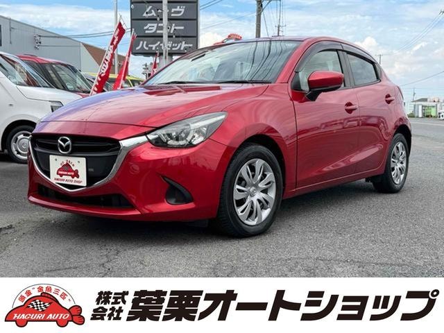 Mazda DEMIO 2017 — фото автомобиля 1