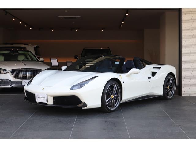 Ferrari 488 SPIDER 2016 — фото автомобиля