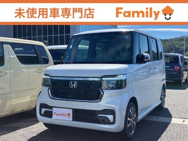 Honda N-BOX CUSTOM 2026 — фото автомобиля 1