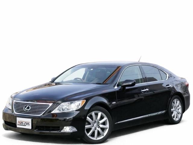 Lexus LS 2009 — фото автомобиля 1