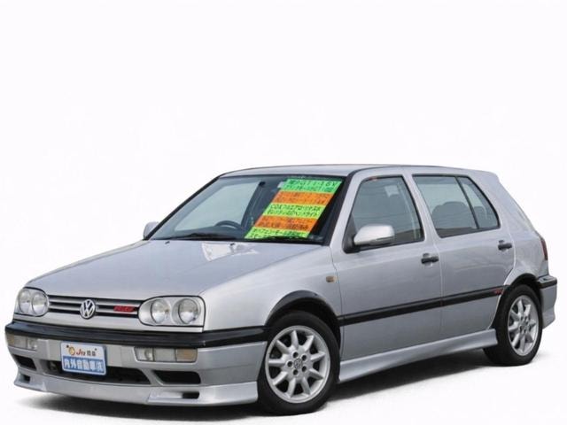 Volkswagen GOLF 1996 — фото автомобиля 1