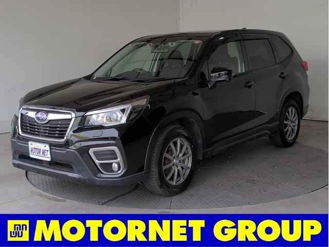 Subaru FORESTER 2018 — фото автомобиля 1