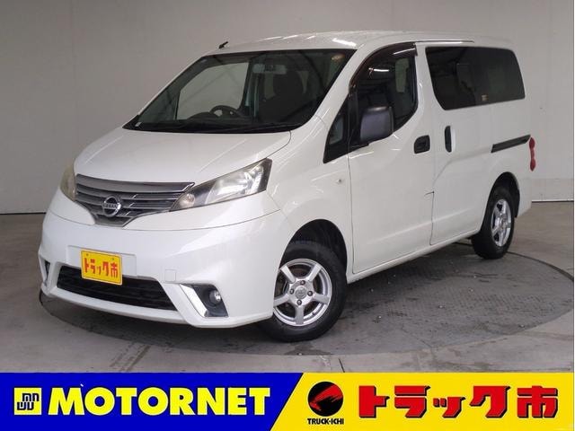 Nissan NV200 VANETTE VAN 2015 — фото автомобиля