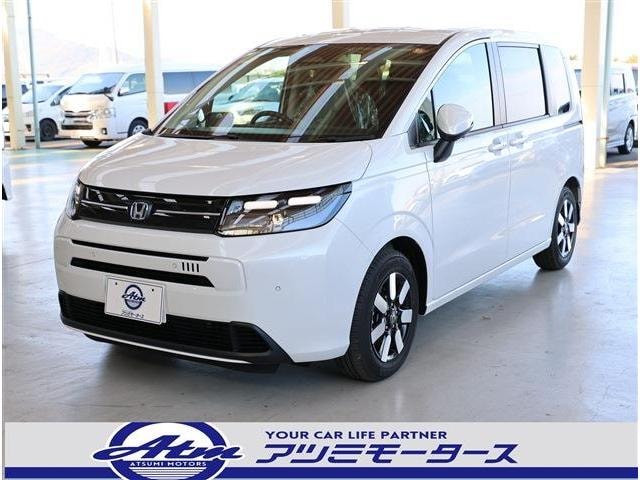 Honda FREED 2025 — фото автомобиля 1