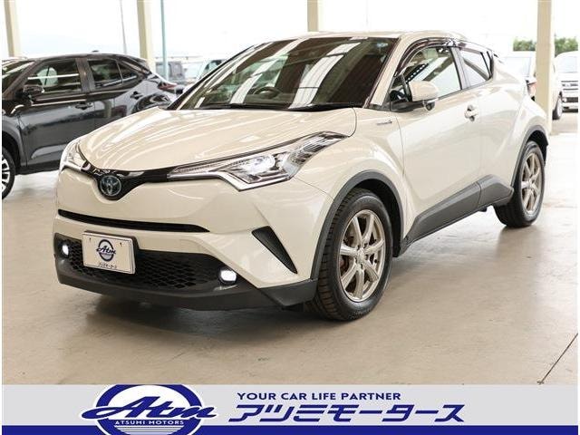 Toyota C-HR 2019 — фото автомобиля 1
