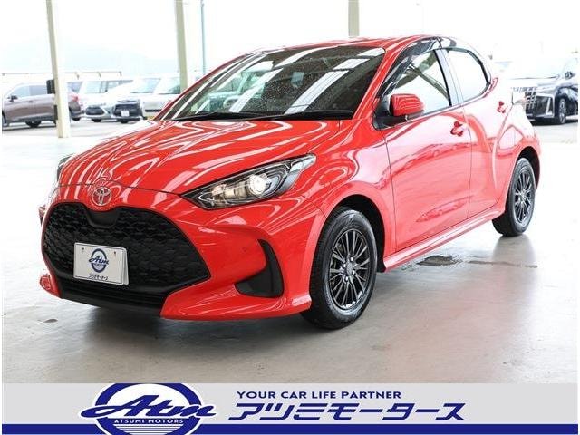 Toyota YARIS 2024 — фото автомобиля