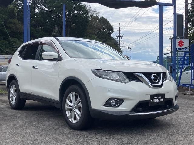Nissan X-TRAIL 2014 — фото автомобиля