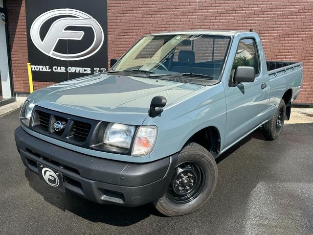 Nissan DATSUN TRUCK 1997 — фото автомобиля