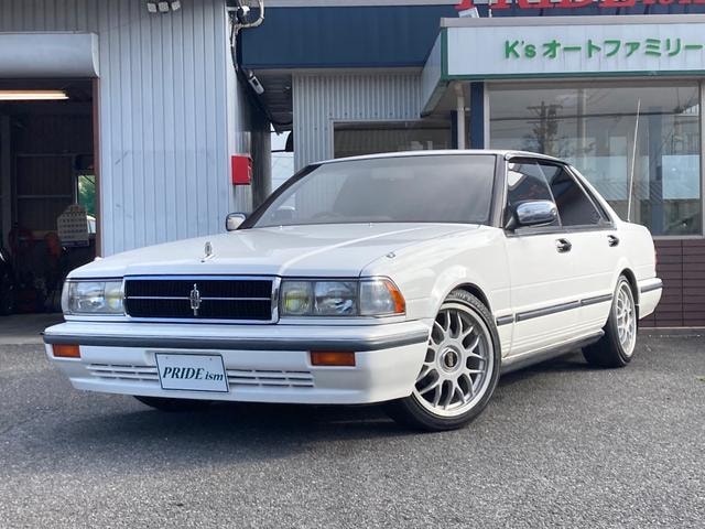 Nissan CEDRIC 1990 — фото автомобиля 1