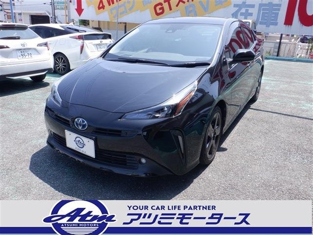 Toyota PRIUS 2021 — фото автомобиля 1