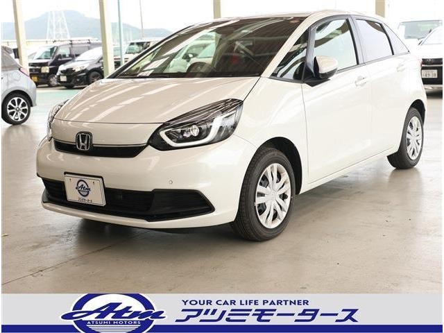 Honda FIT 2025 — фото автомобиля 1