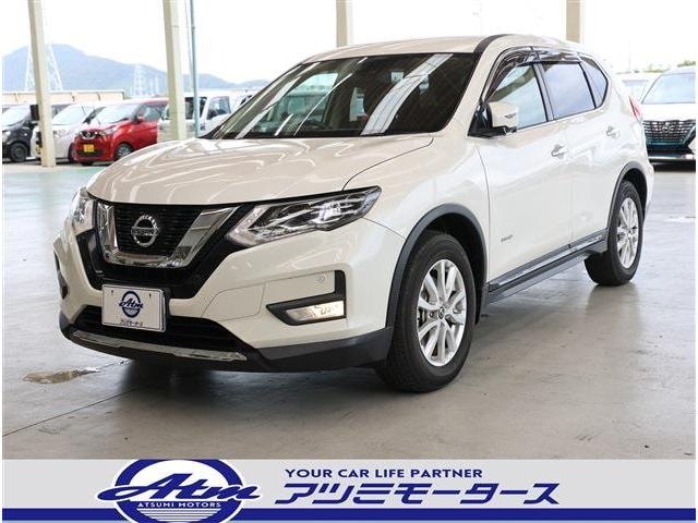 Nissan X-TRAIL 2019 — фото автомобиля
