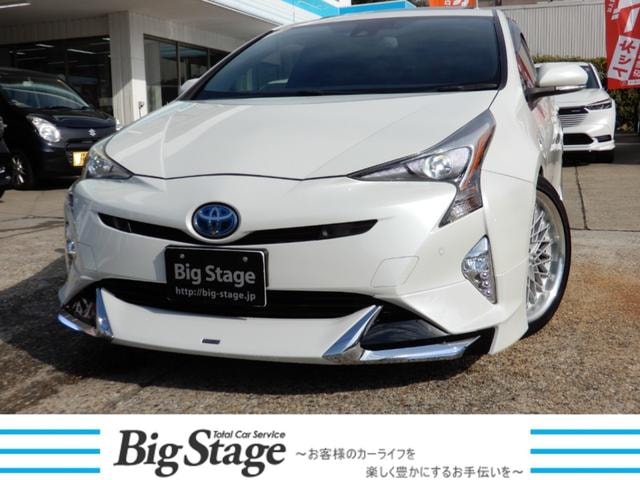 Toyota PRIUS 2017 — фото автомобиля 1