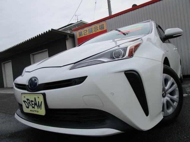 Toyota PRIUS 2019 — фото автомобиля 1