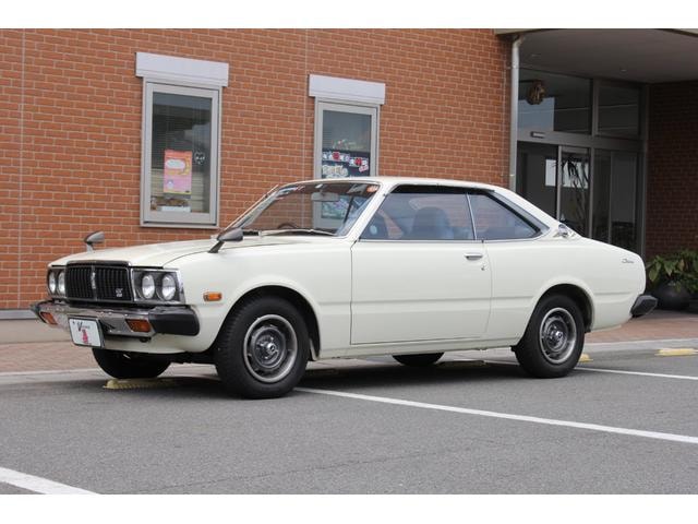 Toyota CORONA 1977 — фото автомобиля
