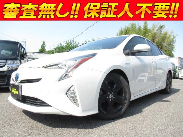 Toyota PRIUS 2016 — фото автомобиля 1
