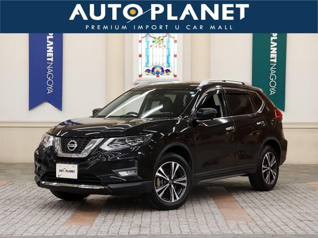 Nissan X-TRAIL 2019 — фото автомобиля
