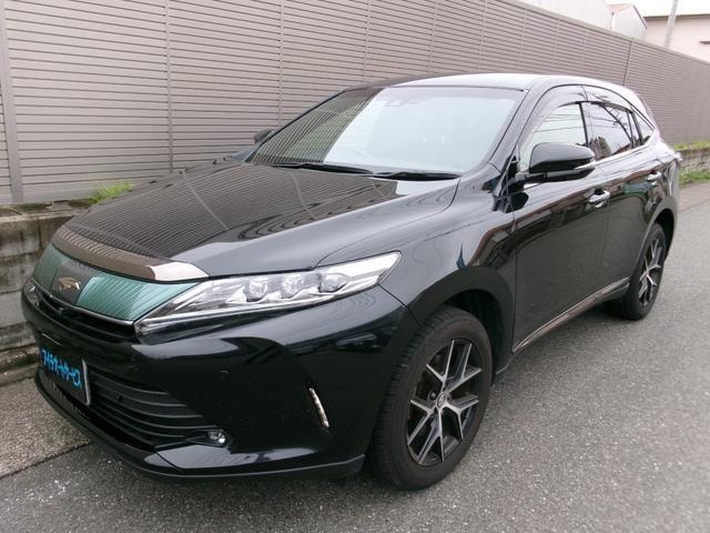 Toyota HARRIER 2018 — фото автомобиля