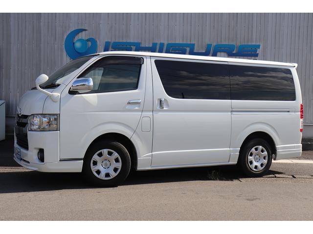 Toyota HIACE VAN 2016 — фото автомобиля 1