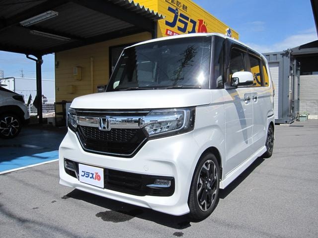 Honda N-BOX CUSTOM 2020 — фото автомобиля 1