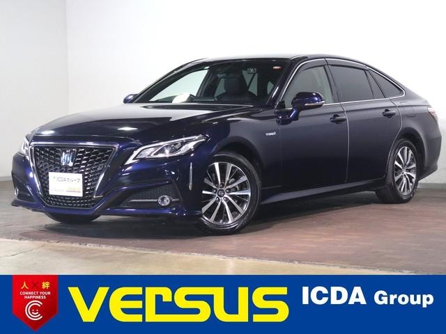 Toyota CROWN HYBRID 2019 — фото автомобиля 1