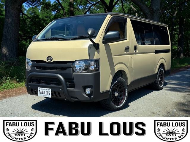 Toyota HIACE VAN 2018 — фото автомобиля 1