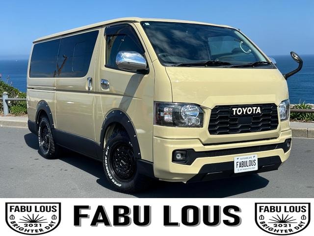 Toyota HIACE VAN 2015 — фото автомобиля 1
