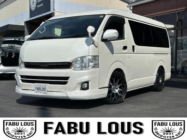 Toyota HIACE WAGON 2012 — фото автомобиля