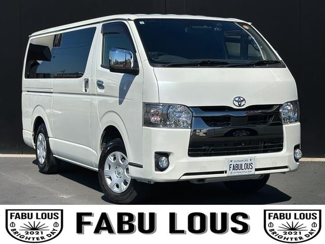 Toyota HIACE VAN 2021 — фото автомобиля
