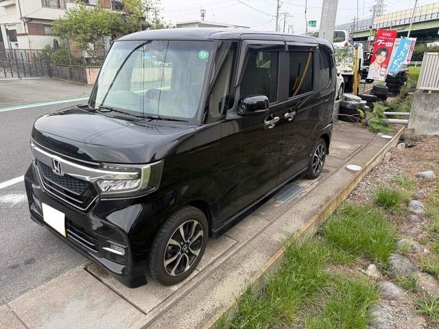 Honda N-BOX CUSTOM 2019 — фото автомобиля 1
