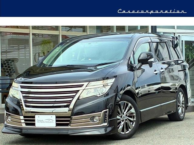 Nissan ELGRAND 2017 — фото автомобиля 1