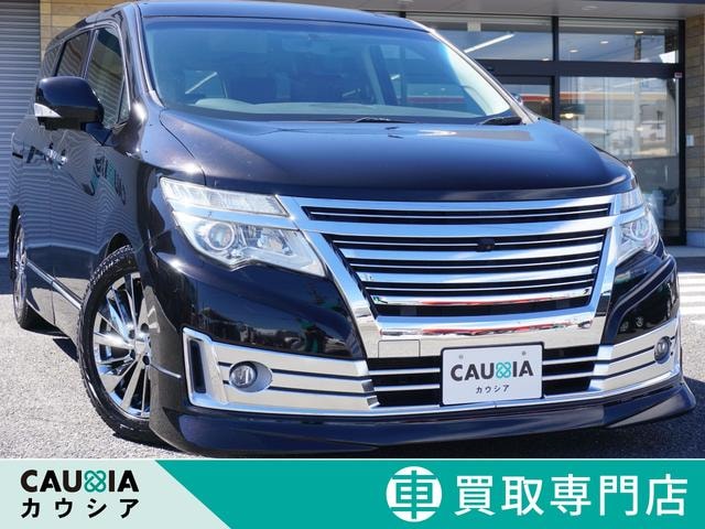 Nissan ELGRAND 2014 — фото автомобиля