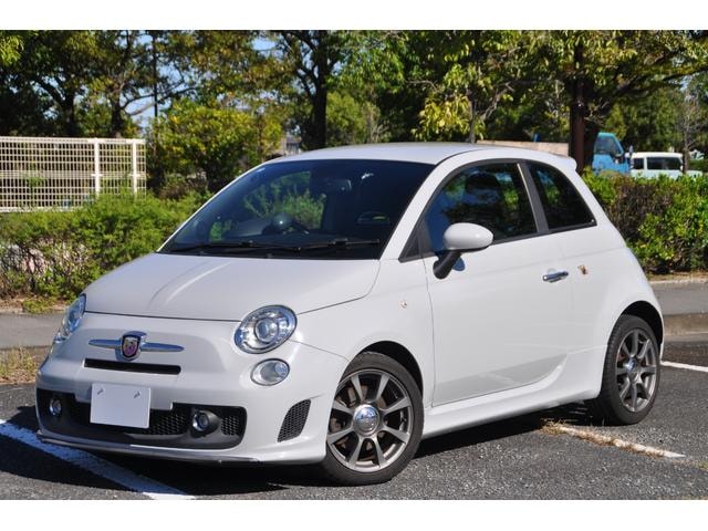 Abarth 500 2015 — фото автомобиля 1