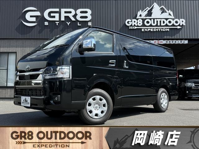 Toyota HIACE VAN 2026 — фото автомобиля 1