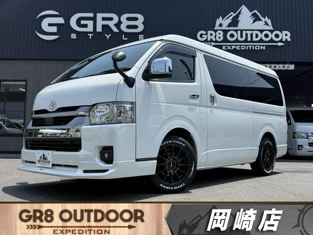 Toyota HIACE VAN 2024 — фото автомобиля