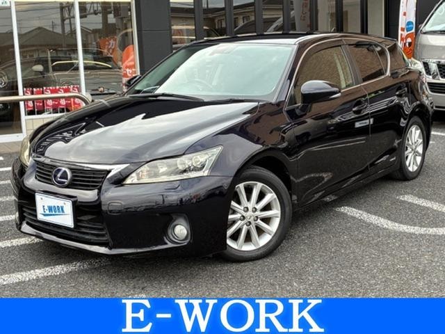 Lexus CT 2013 — фото автомобиля 1