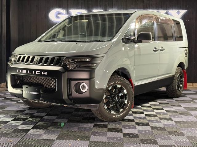 Mitsubishi DELICA D:5 2013 — фото автомобиля