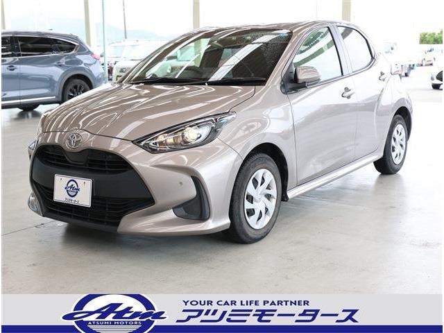 Toyota YARIS 2023 — фото автомобиля 1